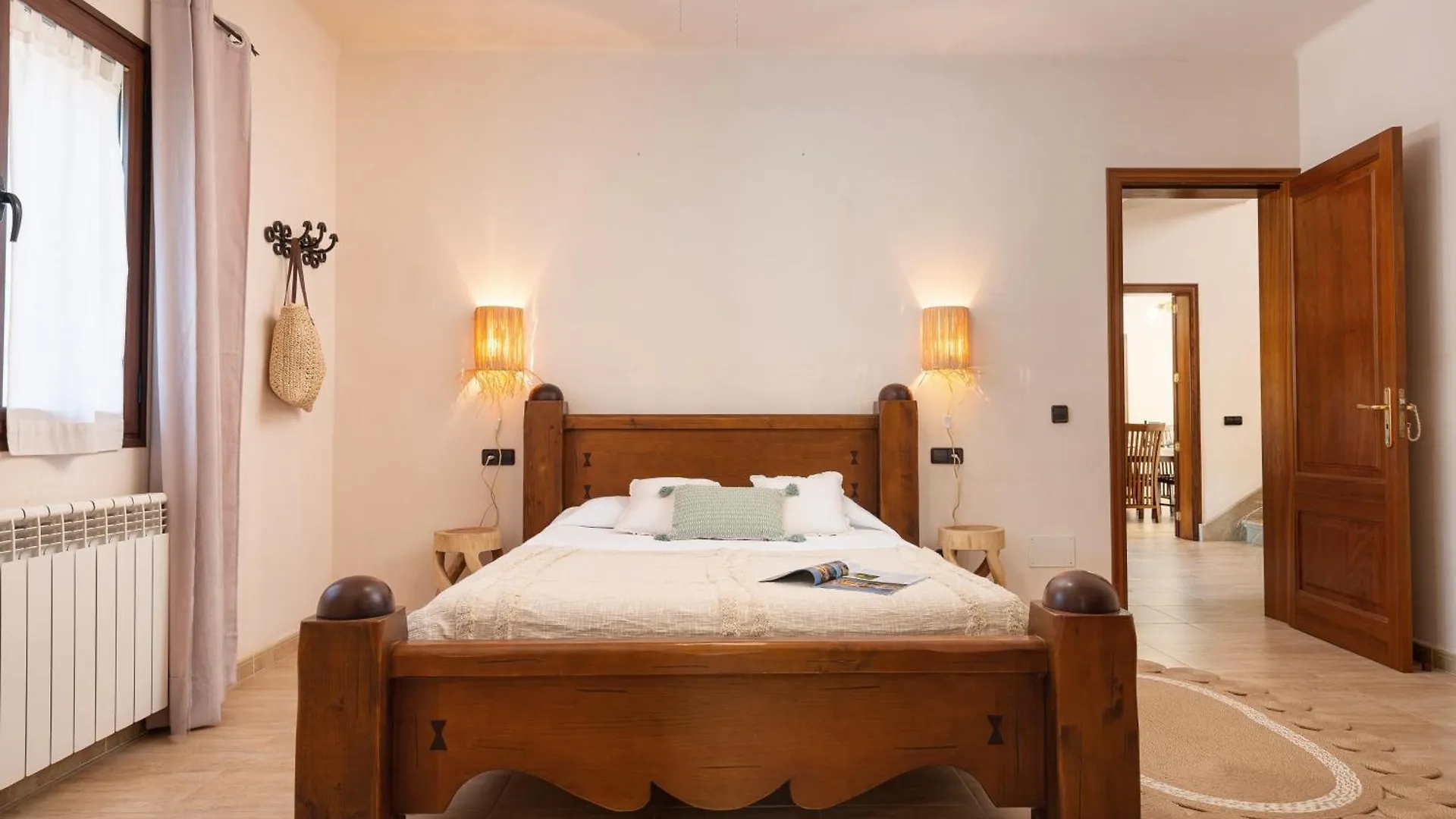 Villa De Lujo Con Gran Piscina Y Campo De Golf Cerca S'Horta