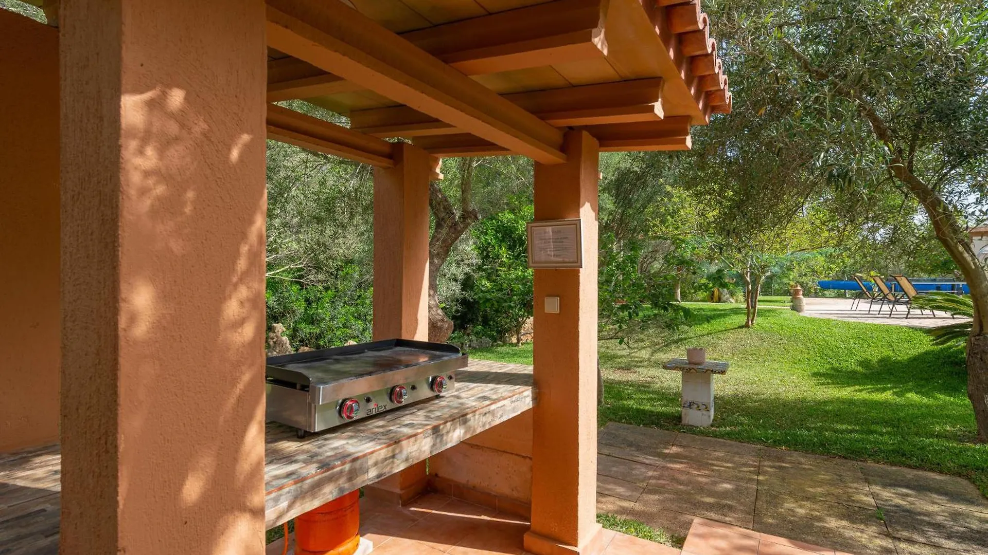 Villa De Lujo Con Gran Piscina Y Campo De Golf Cerca S'Horta 0*,