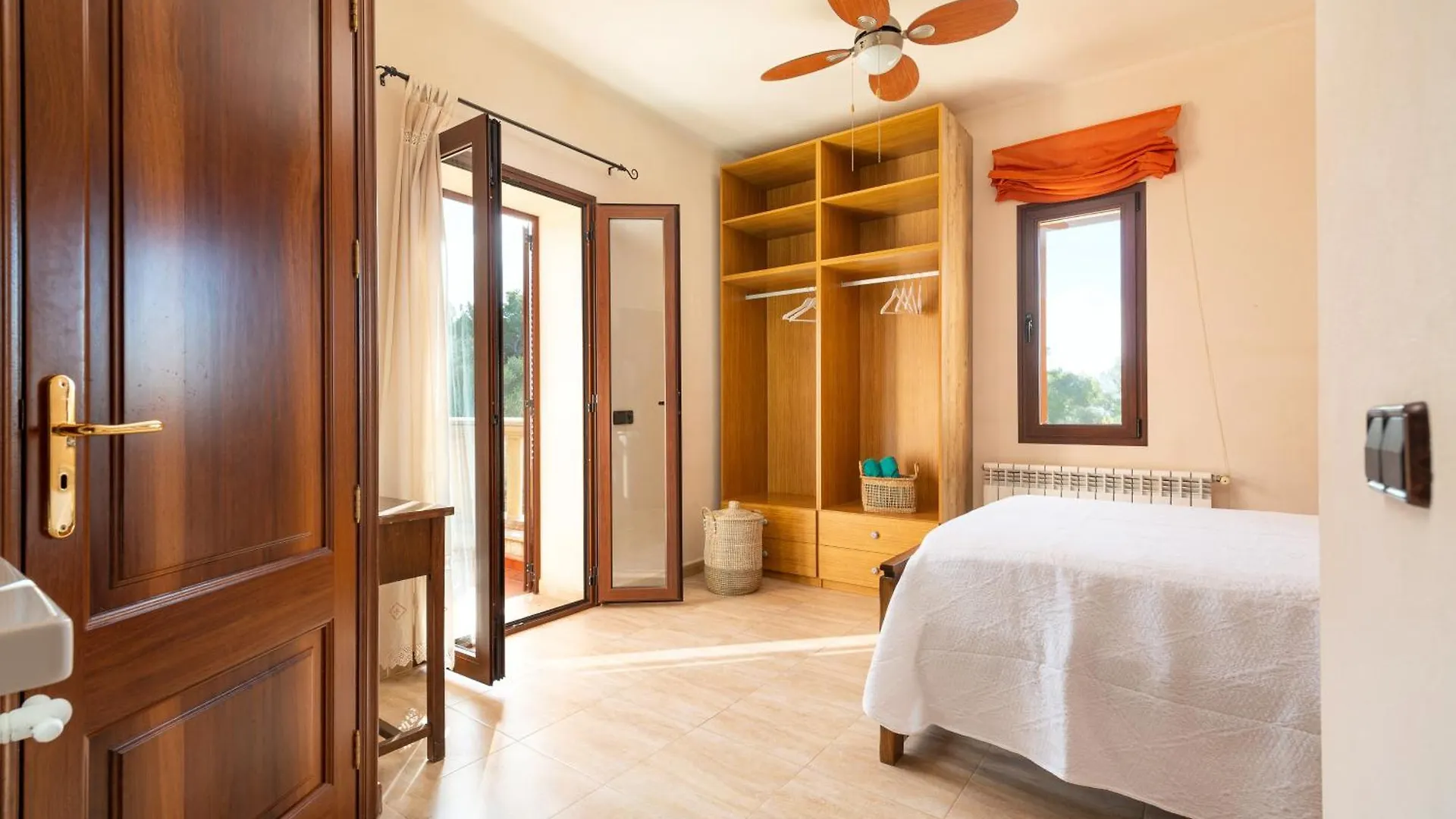 S'Horta Villa De Lujo Con Gran Piscina Y Campo De Golf Cerca