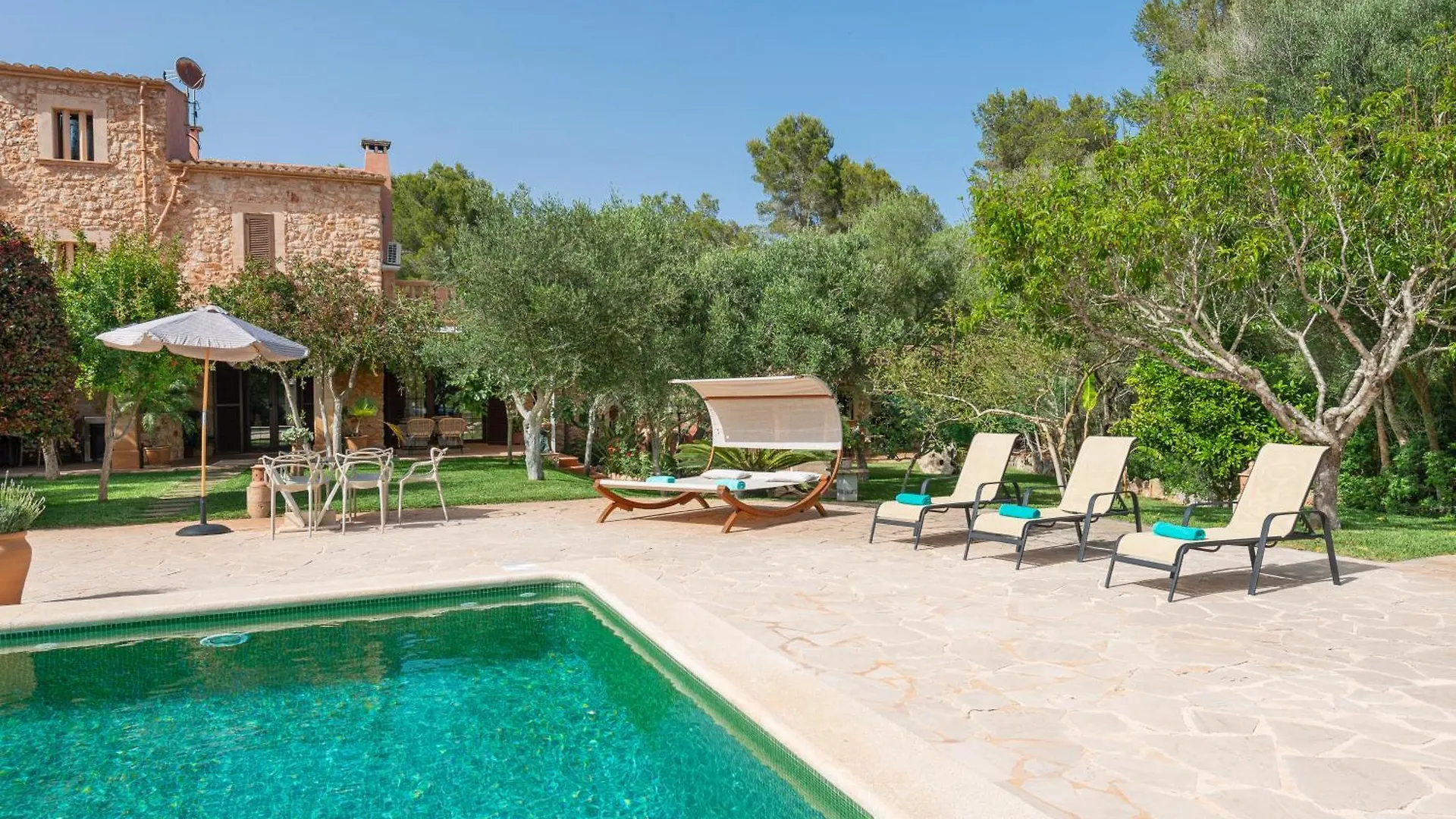 Villa De Lujo Con Gran Piscina Y Campo De Golf Cerca S'Horta