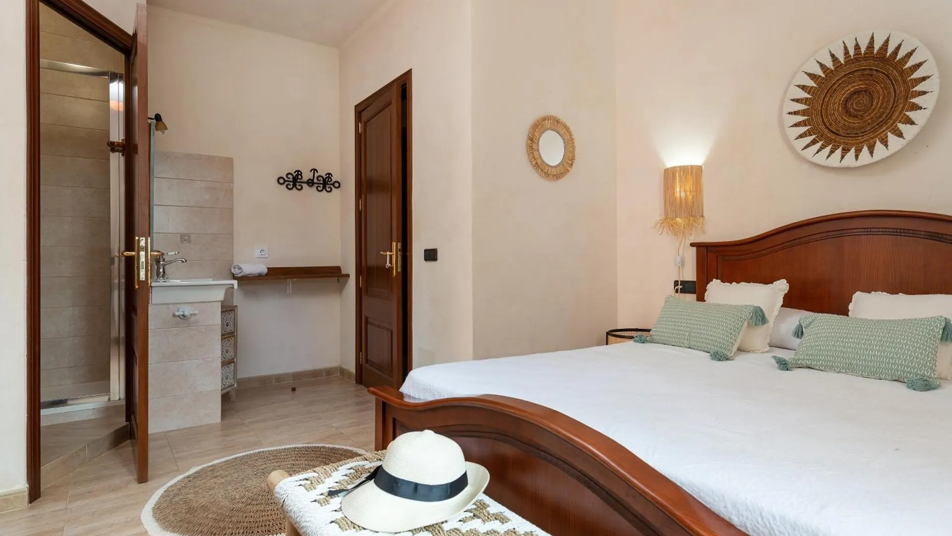 S'Horta Villa De Lujo Con Gran Piscina Y Campo De Golf Cerca ספרד